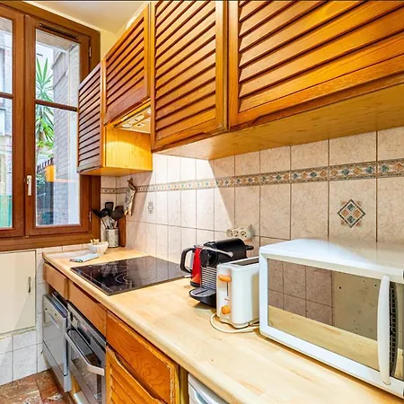 Appartement Guestready - Hidden Gem With Private Courtyard Parijs